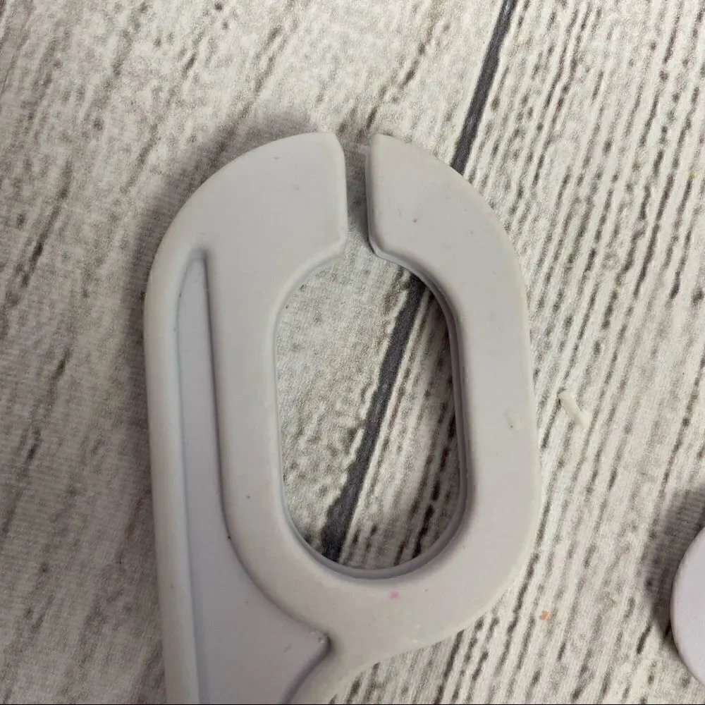 Wilton Fondant cutter & multi shape hand press